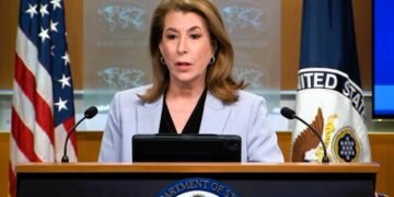 سياسة العقوبات الأميركية في سوريا: المنحة القطرية كاختبار للمرونة أو نقطة تحول؟