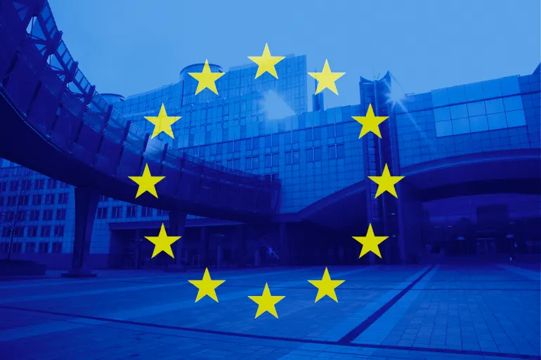 أليس فايدل، الزعيمة المشاركة لحزب البديل من أجل ألمانيا اليميني المتطرف، تتحدث خلال مؤتمر الحزب في 11 كانون الثاني/يناير 2025 في ريزا، شرق ألمانيا.