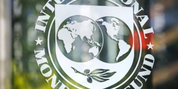 اقتصادات الدفاع تحت الضغط