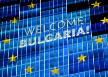 أوروبا في مطلع 2026: حين يصبح البقاء إنجازًا