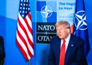 هرمز بين ضفتي الأطلسي: أوروبا لا تريد الحرب الأميركية ولا التسوية الأميركية