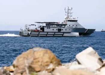 هرمز بعد الضربات: كيف تحوّل البحر إلى أداة لإعادة تعريف نهاية الحرب وشروط التفاوض مع إيران؟